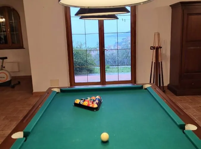 别墅 伊尔佩提罗索别墅