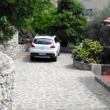 Вилла Il Pettirosso Специя